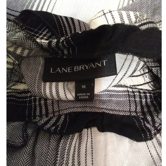 LANE Bryant Black & White Smocked Plaid Bell Sleeve Blouse Sz 16 - Picture 6 of 9